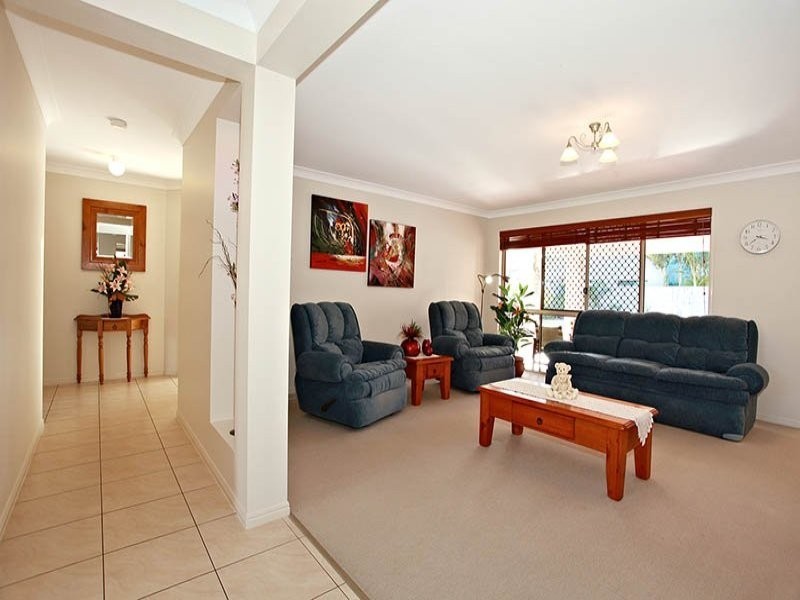 41 Kakadu Circuit, Banksia Beach QLD 4507