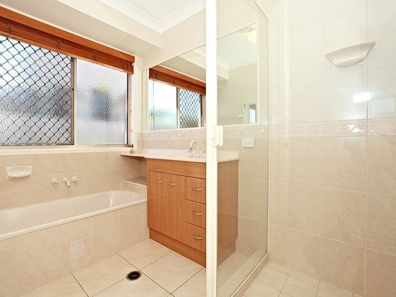 41 Kakadu Circuit, Banksia Beach QLD 4507