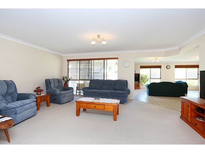 41 Kakadu Circuit, Banksia Beach QLD 4507