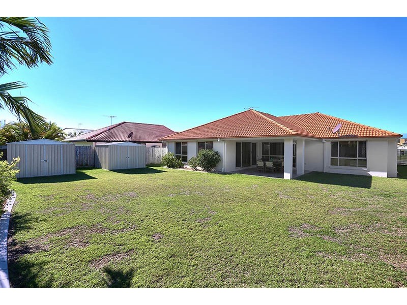 41 Kakadu Circuit, Banksia Beach QLD 4507