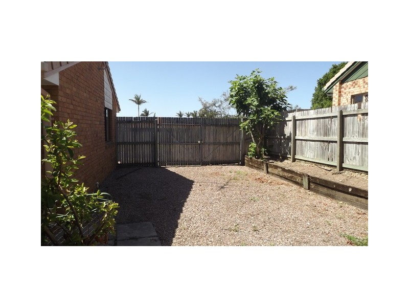 Sandstone Point QLD 4511