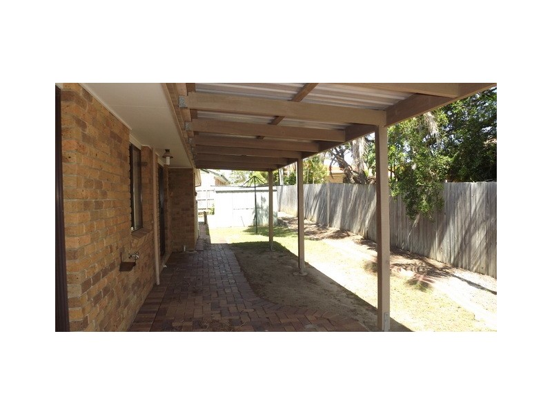 Sandstone Point QLD 4511