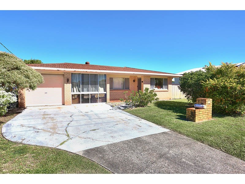 15 Endeavour Drive, Banksia Beach QLD 4507