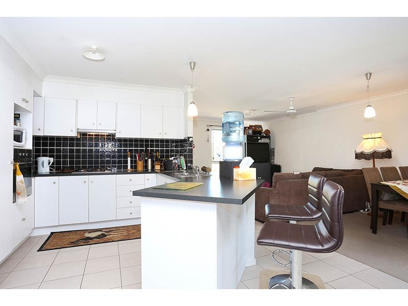 13 Dewdrop Place, Ningi QLD 4511