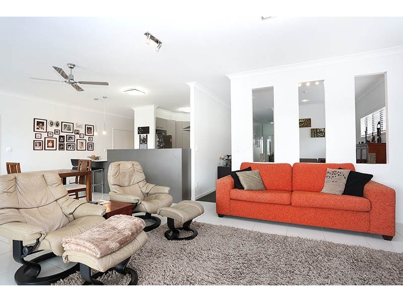 64 Raptor Parade, Banksia Beach QLD 4507