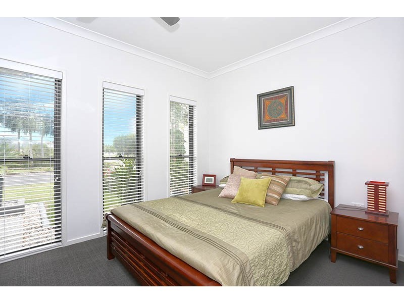 64 Raptor Parade, Banksia Beach QLD 4507