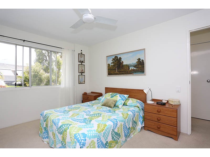 22B Spinnaker Drive, Sandstone Point QLD 4511
