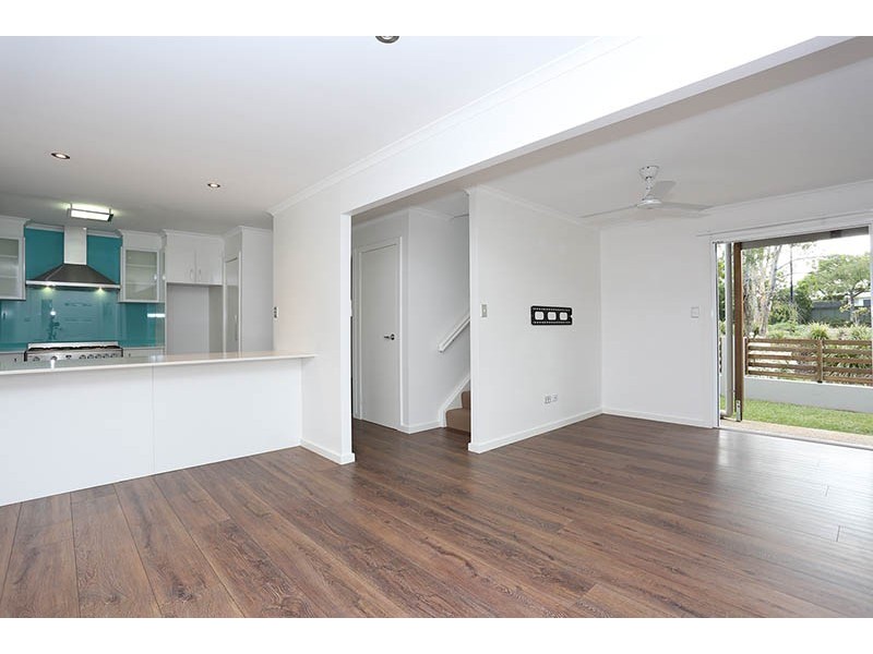 1/40 Pumicestone Street, Bellara QLD 4507