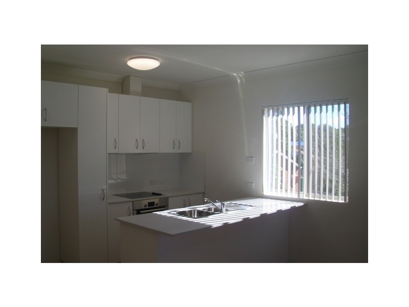 3A/17 Lake Street, Budgewoi NSW 2262