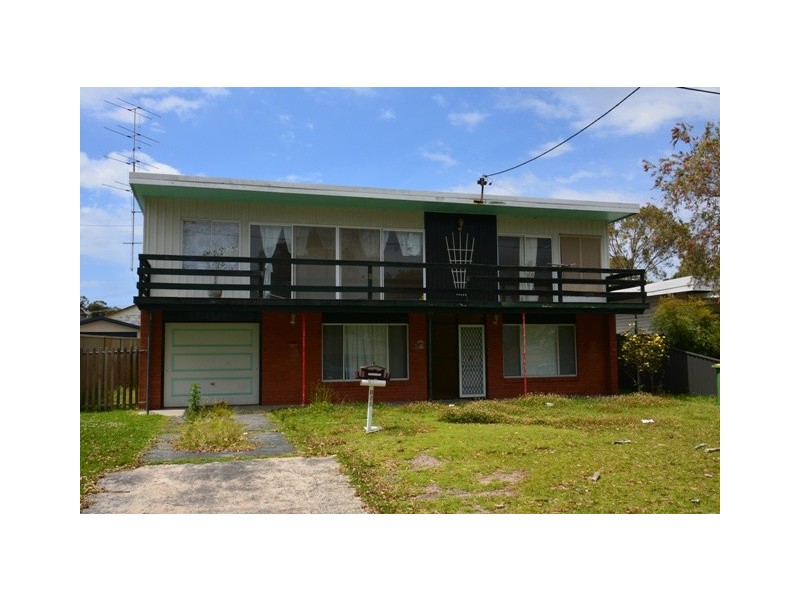 150 Cams Boulevarde, Summerland Point NSW 2259