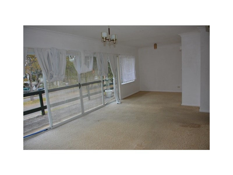 150 Cams Boulevarde, Summerland Point NSW 2259