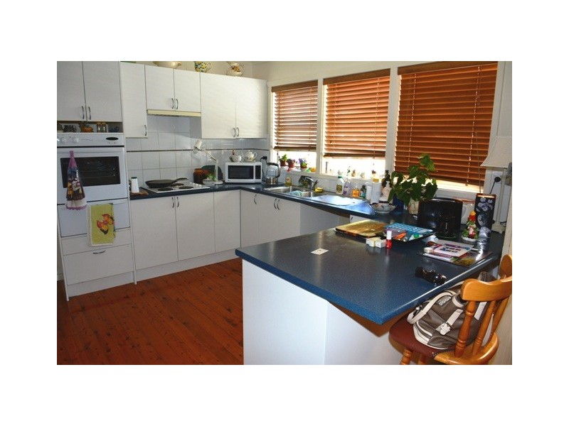 36 Winbin Crescent, Gwandalan NSW 2259