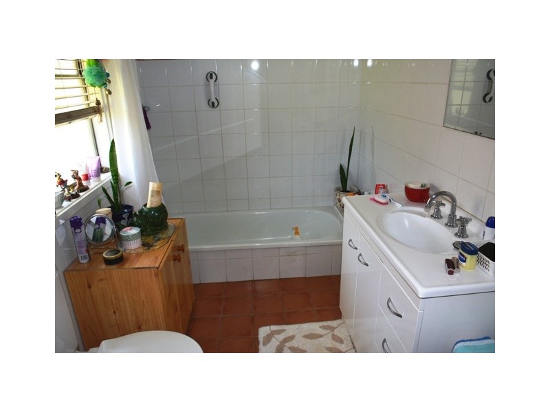 36 Winbin Crescent, Gwandalan NSW 2259