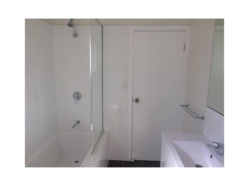 169B Buff Point Ave, Buff Point NSW 2262