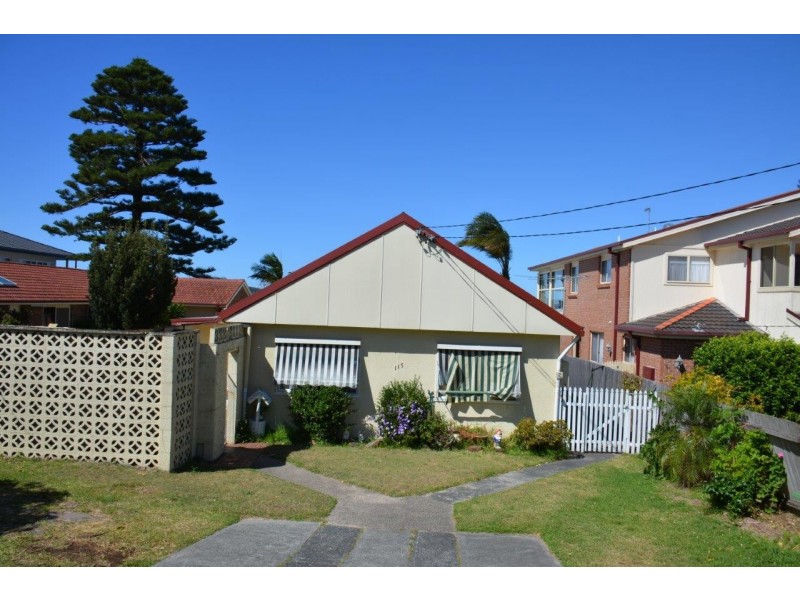 2/115 Main Road, Toukley NSW 2263