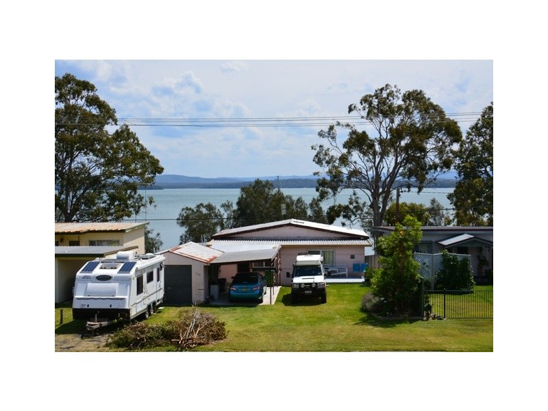78 Kullaroo Road, Summerland Point NSW 2259