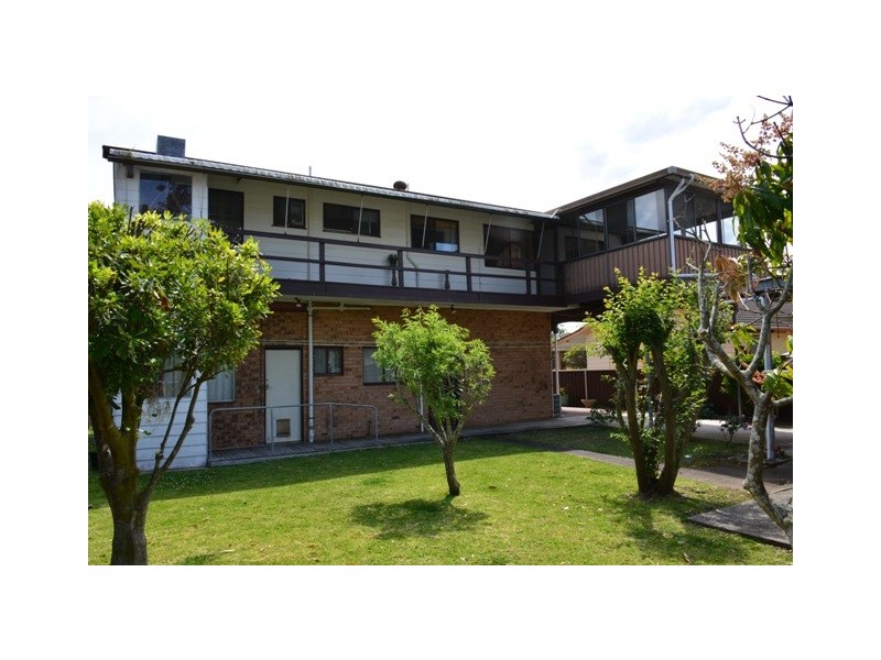 78 Kullaroo Road, Summerland Point NSW 2259