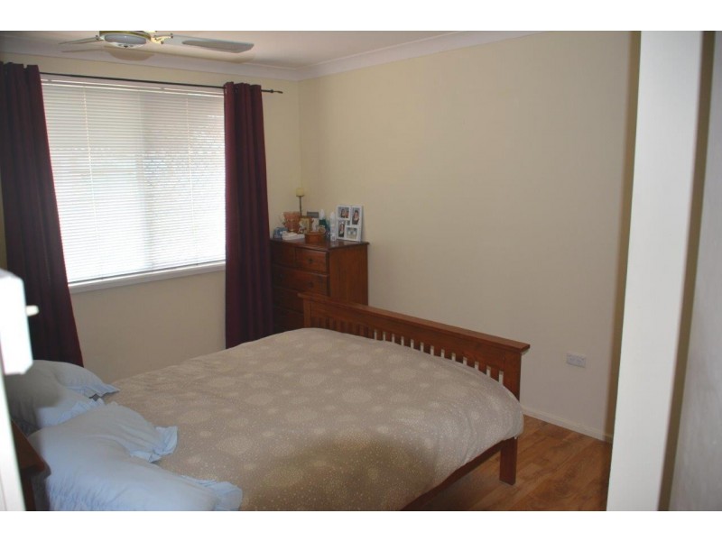 2/30 Natuna Avenue, Budgewoi NSW 2262