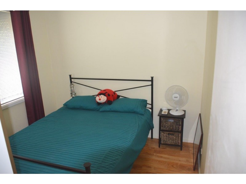 2/30 Natuna Avenue, Budgewoi NSW 2262