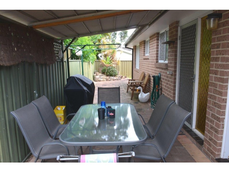 2/30 Natuna Avenue, Budgewoi NSW 2262