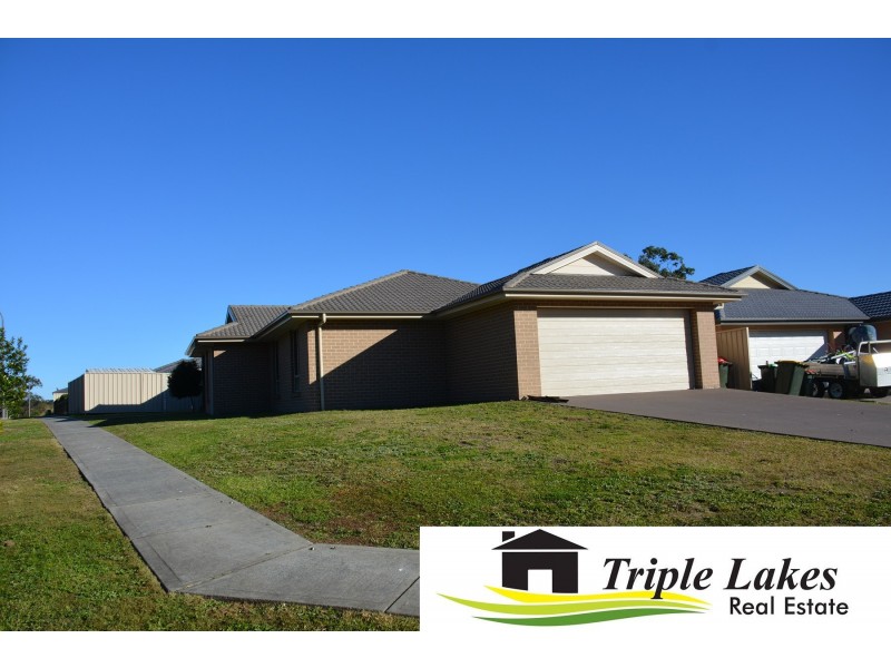 45 Summerland Road, Summerland Point NSW 2259