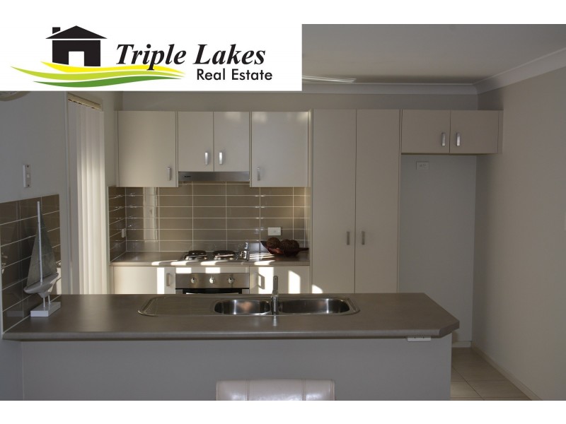 45 Summerland Road, Summerland Point NSW 2259