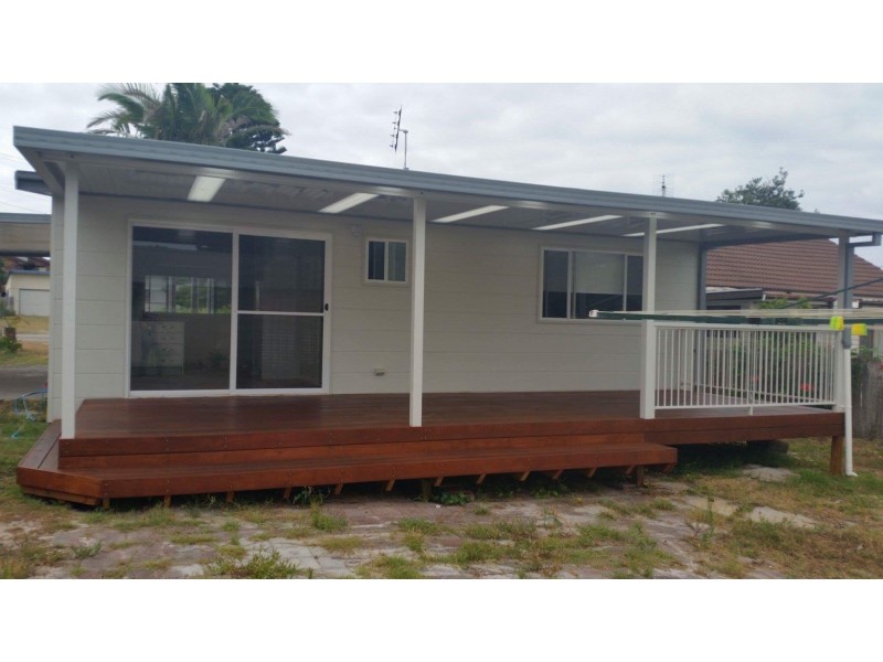 31 Ourringo Street, Budgewoi NSW 2262