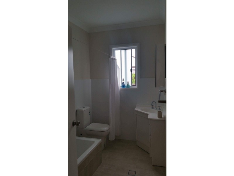 31 Ourringo Street, Budgewoi NSW 2262