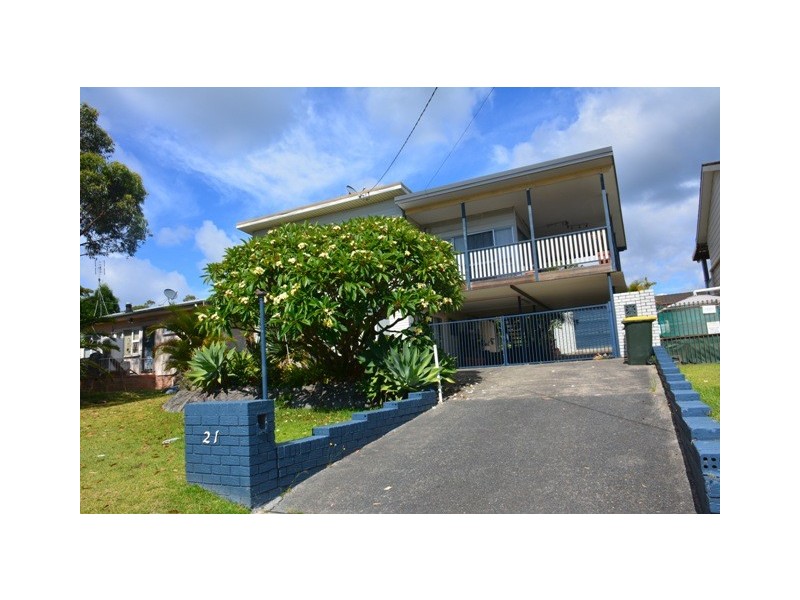 21 Quinalup Street, Gwandalan NSW 2259