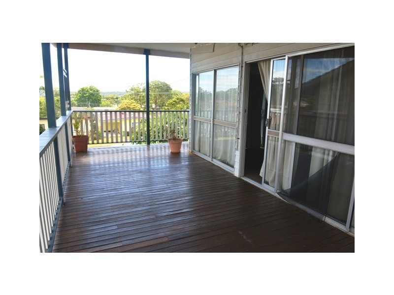 21 Quinalup Street, Gwandalan NSW 2259