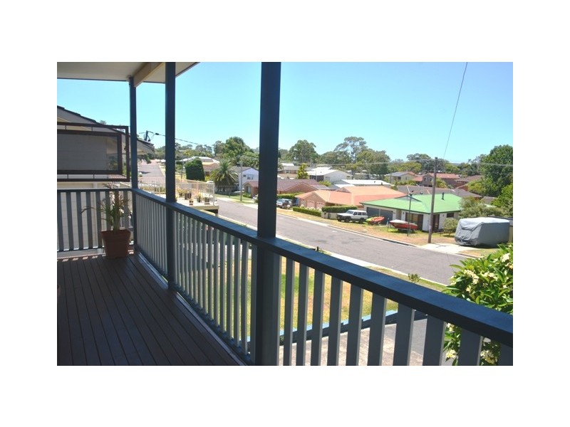 21 Quinalup Street, Gwandalan NSW 2259