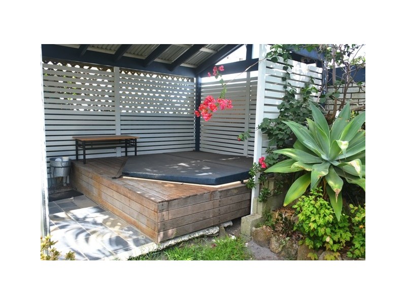 21 Quinalup Street, Gwandalan NSW 2259