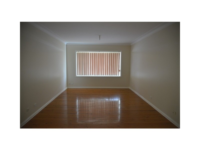 75 Winbin Crescent, Gwandalan NSW 2259