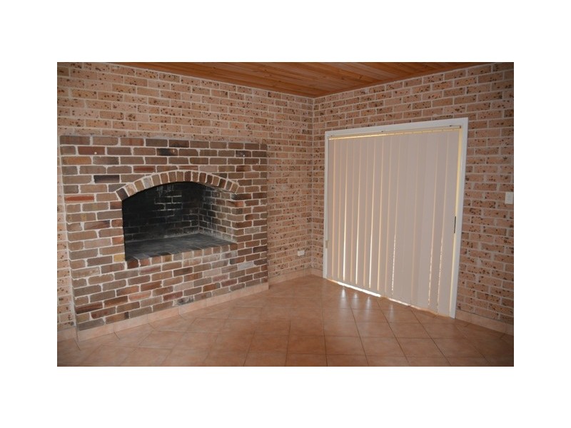 75 Winbin Crescent, Gwandalan NSW 2259