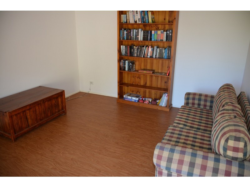 46 Findlay Avenue, Chain Valley Bay NSW 2259