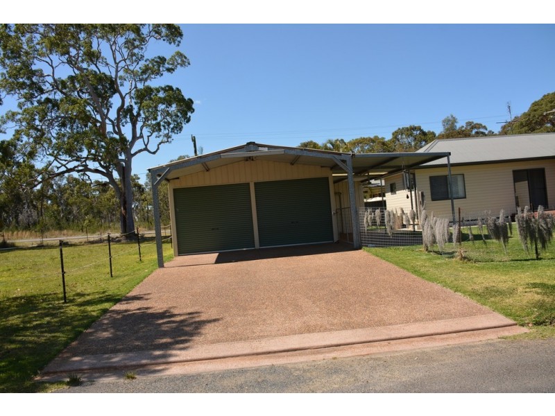46 Findlay Avenue, Chain Valley Bay NSW 2259