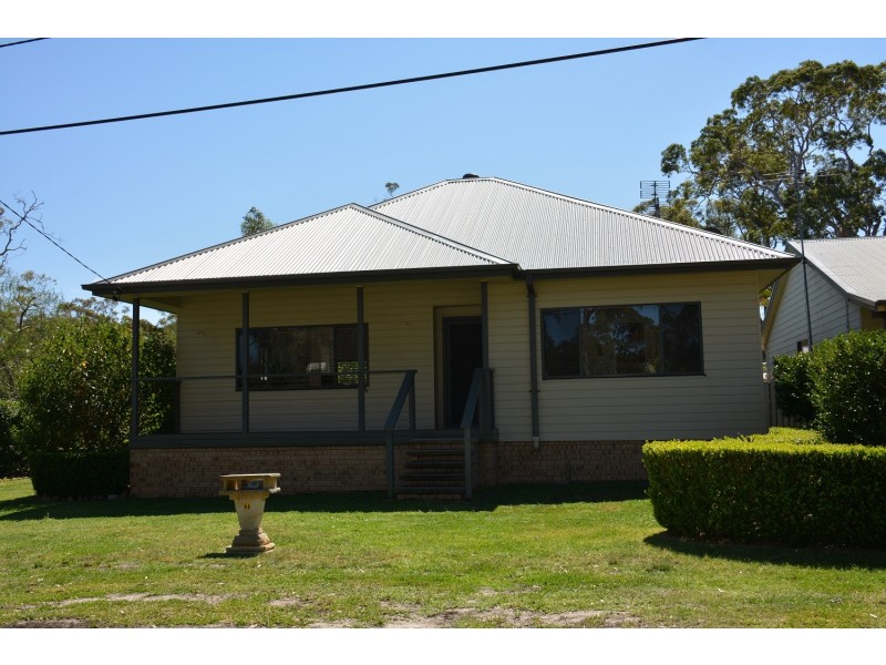 46 Findlay Avenue, Chain Valley Bay NSW 2259
