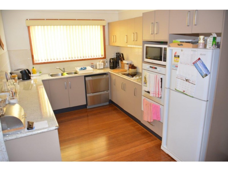 19 Quinalup Street, Gwandalan NSW 2259