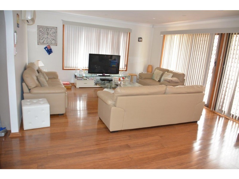 19 Quinalup Street, Gwandalan NSW 2259