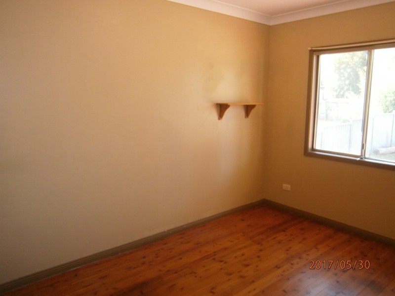 35 Diane Avenue, Lake Munmorah NSW 2259