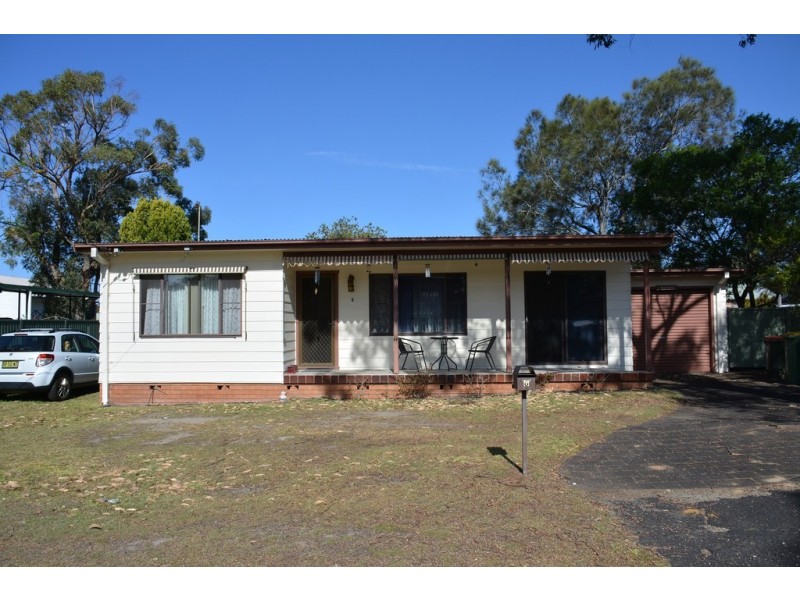 6 Yeramba Road, Summerland Point NSW 2259