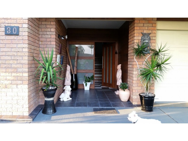 30 Kullaroo Road, Summerland Point NSW 2259