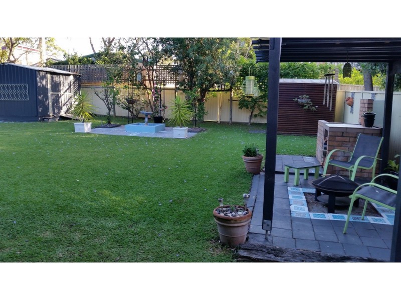 30 Kullaroo Road, Summerland Point NSW 2259