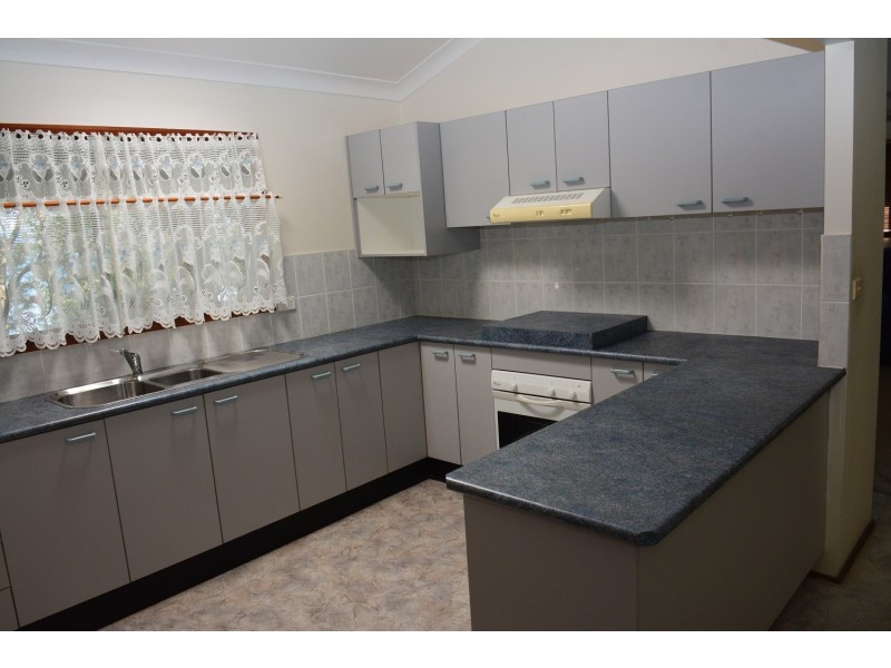 123 Kullaroo rd, Summerland Point NSW 2259