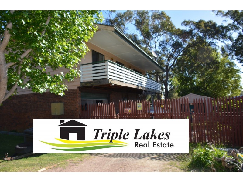5 Summerland Road, Summerland Point NSW 2259