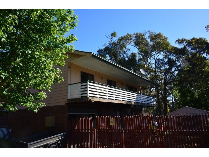 5 Summerland Road, Summerland Point NSW 2259