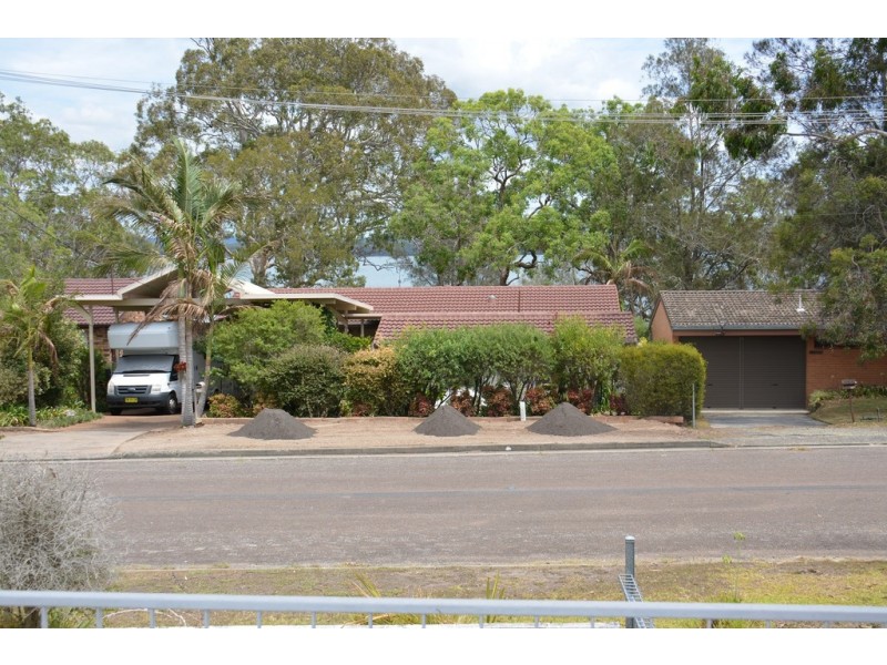 132 Kullaroo Road, Summerland Point NSW 2259