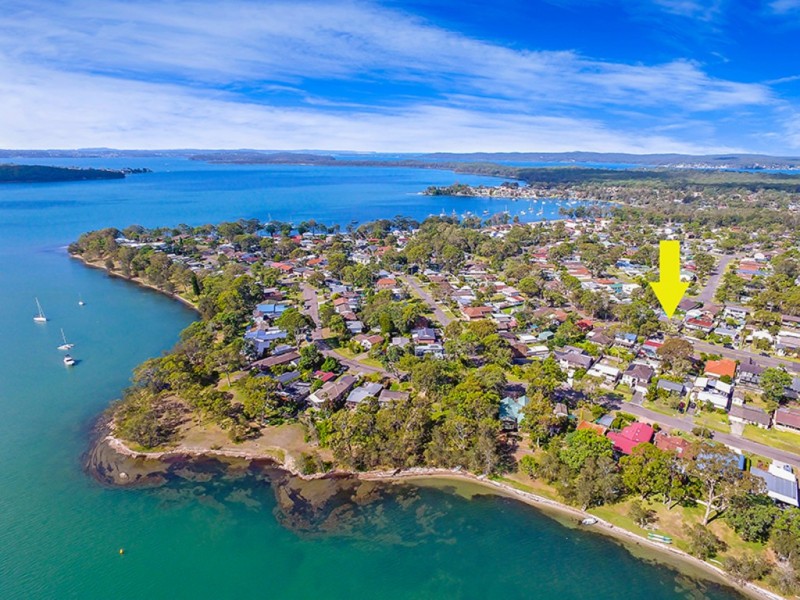 148 Cams Blvd, Summerland Point NSW 2259