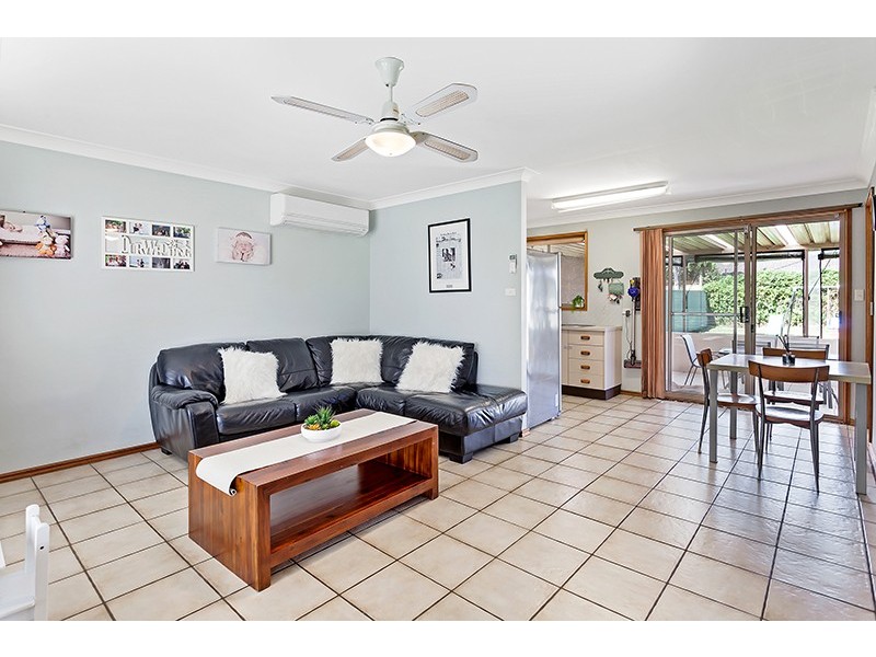 148 Cams Blvd, Summerland Point NSW 2259