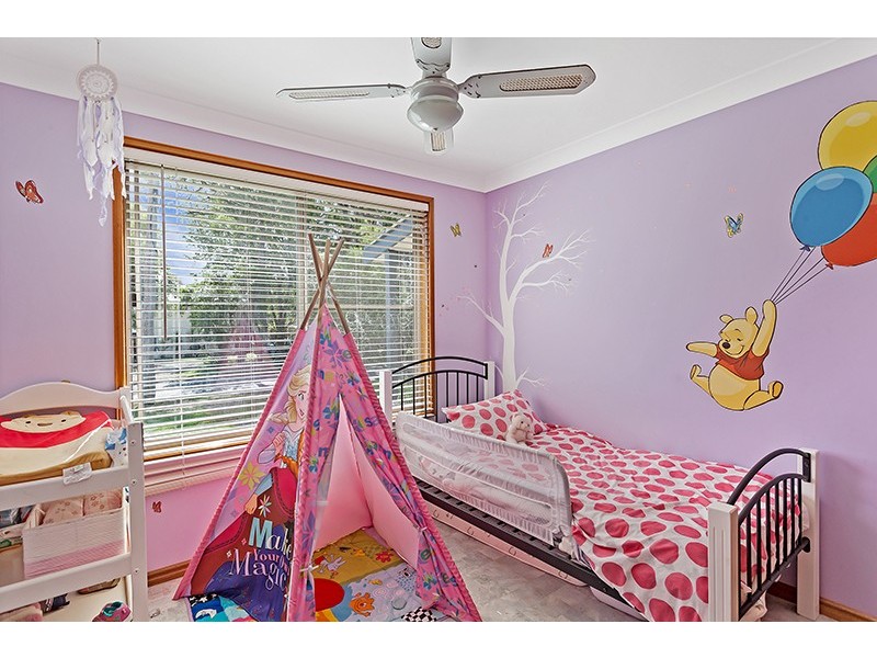 148 Cams Blvd, Summerland Point NSW 2259